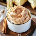 Cinnamon Butter - Texas Roadhouse Copycat Recipe (Easy & Creamy)